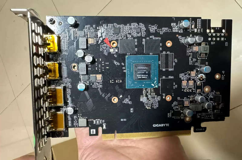 Circuit board of graphic card