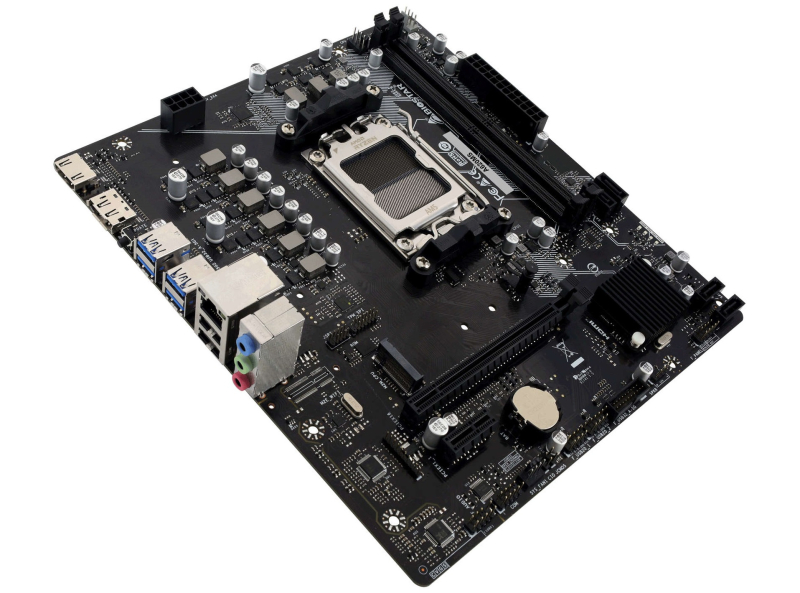  The wide range of ports and connectors of the new Biostar A620MS motherboard 