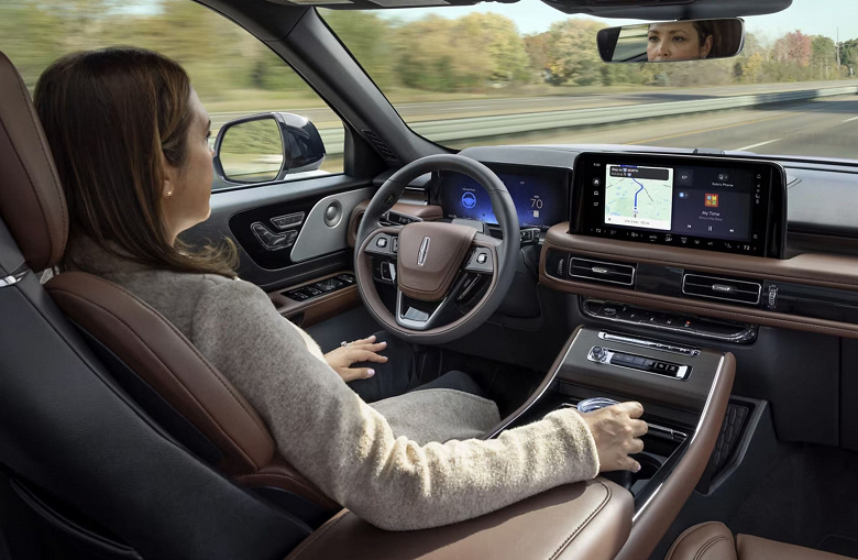 Lincoln Aviator 2025